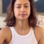 Gauri Pradhan Tejwani Instagram - EYE TAPPING-best exercise to start with for puffy eyes!👁️👁️👁️ #OorjaByGauri #faceyoga #pranayam #meditation #antenatalyoga #mentalhealth #holistichealth