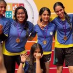 Gauri Pradhan Tejwani Instagram - And the winners are the Gallant Gladiators girls!proud of you baby girl!! @jbcn_oshiwara #katya #InspirUs #girlsfootballteam #winners #goals