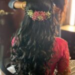 Gopika Anil Instagram - Engagement Hairstyle done for this cutie @gops_gopikaanil . . . #engagement #engagementring #engagementmakeup #engagementphotos #makeupartist #makeuplook #gopikaengagement #nizanmakeovers