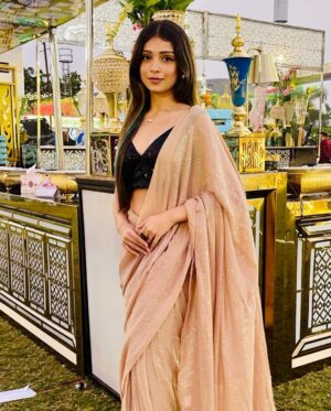 Gracy Goswami Instagram - No Rishtas Please!…
Wearing: @theoneminutesaree
.
.
.
.
.
.
.
.
.

#wedding #weddingseason #weddingoutfit #desigirlvibes  #trending #instagramposts #style #fashion #collaboration #collab #fashioninspo #norishats #shoots #hair #makeup #editing #outfitinspiration #pose #foreverphotoready #winterweddings #vibe #grace #graceitwithgracy #500ksoon  #taylorswift #loveyouguys #grattitude #patience #passion #hardwork