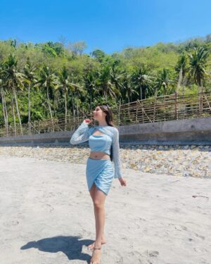 Gracy Goswami Instagram - Sandy Toes and Sunkissed Nose 🩵🌊🏝️
Wearing: @tomberamoureuxin 🤍

.
.
.
.
.
.
.
.
.

#bali #baliindonesia #vacation #vacaymode #vacayvibes #vacaymodeon #nusapenida #nusapenidaisland #explore #travel #wanderlust #internationvacay #surreal #instagramposts #style #fashion #outfitinspiration #Balivisits  #sundays #happydays #vibe #grace #graceitwithgracy #500ksoon  #baliisland #loveyouguys #grattitude #patience #passion #hardwork