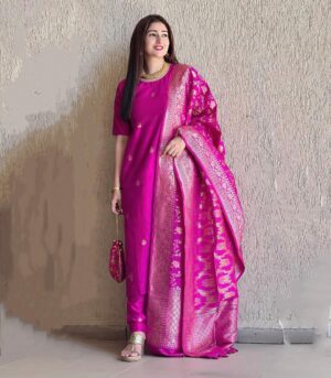 Gungun Uprari Instagram - "Pink isn't just a color. It's an attitude too." 💕
.
.

Unleash your inner diva with the vibrant Magenta Pink Kadhwa Weave Raw Silk Dress Material from Chinaya Banaras! Get the perfect fit with free stitching on your size. Elevate your style and make heads turn! 

@chinayabanaras 🌸
.
.
.
#pink #silk #banarasi #banarasisaree