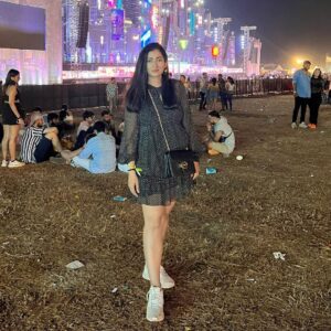 Gungun Uprari Instagram - Happy New Year, my love 🤗
The next year can be a great year together if you just agree with everything I say 😂😍
.
.
.
#happytimes #evening #happynewyear #2023 #newyear 💕