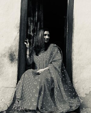 Gungun Uprari Instagram - It naturally elevates the soul to feel this intimate relationship to it's primal ground...A man then feels himself truly at home, and whenever he is lifted up through music he can say to himself: "Yes, you come from other worlds, and in music you can experience your native place."

#native #pithoragarh #uttrakhand #pooja #family