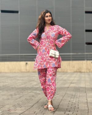Gungun Uprari Instagram - What you wear is how you present yourself to the world . . . Fashion is instant language.” – Miuccia Prada.
.
.
.
Today in a cool and comfortable mode 
With 
Floral co- ord sets from 

@tara_c_tara 🌸
.
.
Bag @maisonvalentino 
.
.
#pink #barbie