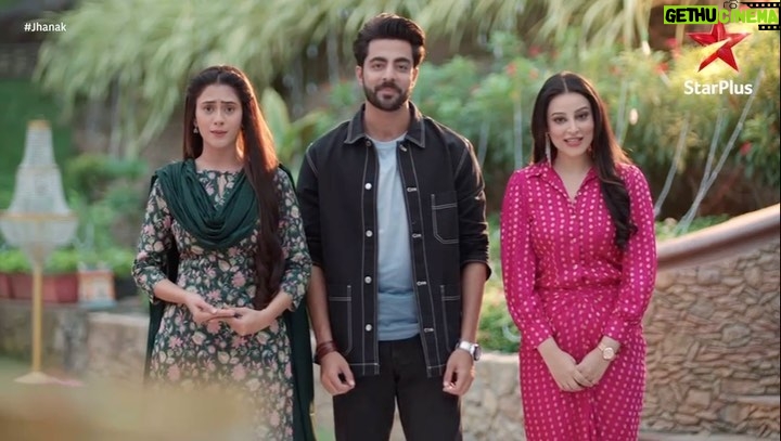 Hiba Nawab Instagram - Aaj se shuru hone ja rahi hai aisi kahani jahaan halaaton ne chhudwa diya Jhanak ko apna ghar! Dekhiye, #Jhanak, Aaj se, raat 10:30 baje, StarPlus aur Disney+ Hotstar par. @hibanawab @krushalahuja9 @aslichandni