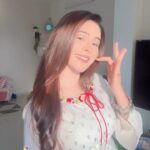 Hiba Nawab Instagram - Aa Rahi hai jhanak bas 1 din mei aap sabse Milne @starplus par.. aaiyega zarur Raat 10:30 baje 🥰🧿