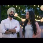 Hiba Nawab Instagram - Sahiba aur Angad dekh rahe hain, Jhanak aur Anirudh mein khud ki parchaayi. Kya aap bhi hain iss baat se sehmat? Dekhiye ye hatke kahaani, #Jhanak, iss Somvaar se, raat 10:30 baje, StarPlus aur Disney+ Hotstar par. @hibanawab @krushalahuja9 @himanshiparashar @vijayendrakumeria