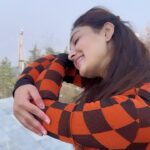 Isha Sharma Instagram - “Closing the chapter on my unforgettable journey in Kashmir. Grateful for the warmth and love from every Kashmiri. From the tranquil houseboats to the mesmerizing nature, every moment here will be dearly missed. Thank you, Kashmir, for the incredible memories and the chance to experience true “Kashmiriyat”. Looking forward to returning to Kashmir, Insha’Allah. Hoping for another chance to experience the beauty and warmth of this incredible place soon. I am so Grateful for the love for my serial ‘pashminna ’ and hope you’ll keep showering your ‘Pashminna “with same immense love. Until we meet again, Kashmir! Untill next time !”