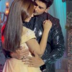 Isha Sharma Instagram - And the love story ends or begins???? @nishantsinghm_official @sonysab Video credit goes to @azruddin_hairstylist 💕