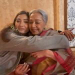 Isha Sharma Instagram - Humare kaam ki khoobasoorti aisi hai ki jo rishte humari zindagi mein nahi hote uska bhi ehsaas karwa dete hain. precious moment of my birthday from my daadi ❤️ Some people make the world so beautiful by just being in it.., and even though its been only a fewdays that we met ,you made me feel so welcome.. your warm hug just reminds of my beautiful grandmother.. thank you ❤️