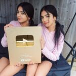 Ishveen Gulati Instagram – Blessed and Grateful!🙏🤍
ThankYou Soo Much Waheguru Ji And Famm! The 1 Million Play button on YouTube is something we’ve only dreamt of having! Never knew we would be holding it for our own channel! Because of you all our dream came true!#teamvleenam @amxn.sg @mummyvleenam @papavleenam 

@youtube @youtubeindia @youtubecreatorsindia