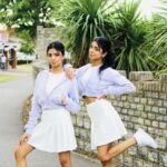 Ishveen Gulati Instagram - Double Trouble👯‍♀️💜😉🧿#teamvleenam #mirrortwins