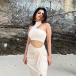 Iswarya Menon Instagram - Felt like a 🧜🏼‍♀️ out of the ocean 🌊 🫶🏼 . #vacayvibes🌴 #throwback #bye2023