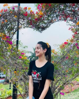 Jasmine Rath Instagram - Ek dil hi to tha mera💕

#jasminerath