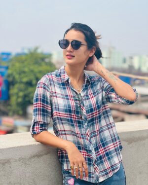 Jasmine Rath Instagram - Life is brighter when you focus on the good✨

#jasminerath #life #picoftheday #likesforlike