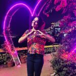 Jasmine Rath Instagram - Love me like you do💕 #jasminerath #nightphotography Durgam Cheruvu