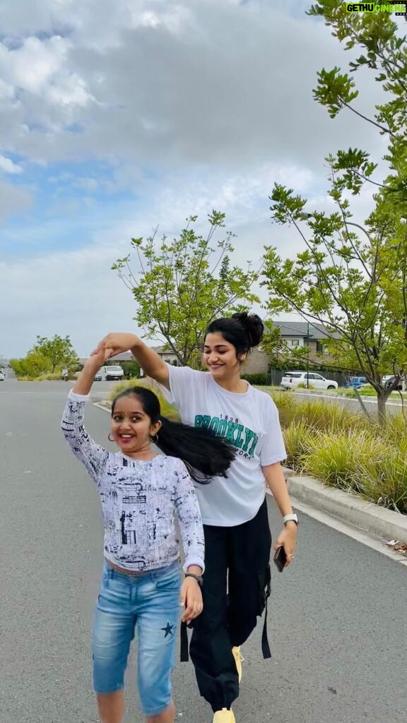 Jasnya Jayadeesh Instagram - Sydney diaries 🦘 with devootty @devanandha.malikappuram ❤️. Vc devoode achan 😛 North Kellyville, New South Wales