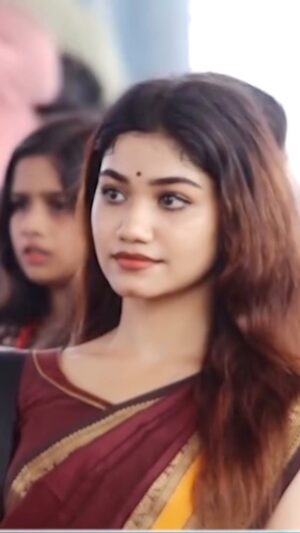 Jasnya Jayadeesh Instagram - Thrissur revenue kalolsavam 2023. Felt like watching the performances. The more I watch, I’m missing my kalolsavam moments. The love and respect I received from there was overwhelming 🥰❤️ every second I felt like dancing ❤️
@arun_anedath