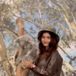 Jasnya Jayadeesh Instagram - Vibin wid kangaroos 🦘 and koala’s 🐨 in Australia 🇦🇺❤️ . 📸 @neethu_jayan2 ❤️ @devanandha.malikappuram @sreyajayadeepofficial____ @pranavks95
