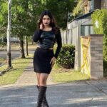 Jasnya Jayadeesh Instagram - They thought of All Hallows' Night and the billion ghosts awandering the lonely lanes in cold winds and strange smokes. They thought of All Hallows' Night and the billion ghosts awandering the lonely lanes in cold winds and strange smokes. Swipe 🎃 . 📸 @neethu_jayan2 ❤️ @sreyajayadeepofficial____ @devanandha.malikappuram