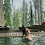 Jazz Sodhi Instagram - 🐬🐬🐬🐬🐬🐬🐬🐬 Khyber Hotel Gulmarg