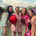 Jazz Sodhi Instagram - A Diwali celebrated with Family is always a Happy 🪔Diwali 🪔❤️❤️❤️❤️❤️❤️❤️❤️😘 Indore, India