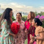 Jazz Sodhi Instagram - A Diwali celebrated with Family is always a Happy 🪔Diwali 🪔❤️❤️❤️❤️❤️❤️❤️❤️😘 Indore, India