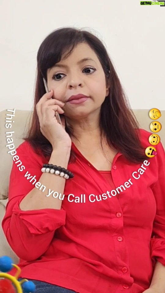 Jennifer Mistry Bansiwal Instagram - Who can relate to it? Call to Customer Care Seems waiting and waiting and waiting... Thank you @snapchat for these filters... I know how will I look in 70's 😛... Thank you darling Lekissha for the video... Ps...I laughed so much while editing... actually reacting cool in situations like this helps a lot... when you learn to laugh where you are helpless... #jennifermistrybansiwal #jmb #jmbreels #snapchat #funnyreels Hiranandani Garden Powai