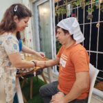 Jennifer Mistry Bansiwal Instagram - UNIMAGINABLE RAKSHABANDHAN... Never in my life thought that one day on Rakhi, my younger brother Malcolm @ronald_mistry won't be there( he passed away a year back)... My first Rakhi without him, feel so empty... Kabhi socha nahi tha hum 4 se 3 ho jaenge, usme bhi sister Dimple in home town... Luckily Adil @mistry_adil is there for me whenever I need... lots of love and blessings to both my brothers, I know Maloo you must be smiling at me from heaven... Wish you were here... Miss you badly... Happy RAKSHABANDHAN #rakshabandhan #happyrakshabandhan Hiranandani Garden Powai