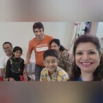 Jennifer Mistry Bansiwal Instagram - UNIMAGINABLE RAKSHABANDHAN... Never in my life thought that one day on Rakhi, my younger brother Malcolm @ronald_mistry won't be there( he passed away a year back)... My first Rakhi without him, feel so empty... Kabhi socha nahi tha hum 4 se 3 ho jaenge, usme bhi sister Dimple in home town... Luckily Adil @mistry_adil is there for me whenever I need... lots of love and blessings to both my brothers, I know Maloo you must be smiling at me from heaven... Wish you were here... Miss you badly... Happy RAKSHABANDHAN #rakshabandhan #happyrakshabandhan Hiranandani Garden Powai