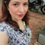 Jennifer Mistry Bansiwal Instagram - Bid adieu Roshan and as Roshan bid adieu... Final good bye as Roshan... This day, 9 months back i has my last shoot for tmkoc... I believe Every thing happens for a reason... Gratitude to all of you for showering love for 15 years 🙏 All the best and good luck to new Roshan... Blessings 🙌 #jennifermistrybansiwal #jmb #tmkoc #taarakmehtakaooltahchashmah #roshanbhabhi #roshansodhi Hiranandani Garden Powai