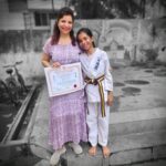 Jennifer Mistry Bansiwal Instagram - A very joyful moment for us...Lekissha turned golden brown belt today Thank you @baduumesh for the training... #jennifermistrybansiwal #Lekissha #lekisshamistrybansiwal #karate #jenissha #bobbybansiwal #mayurbansiwal Ville Parle East, Mumbai (Suburban)