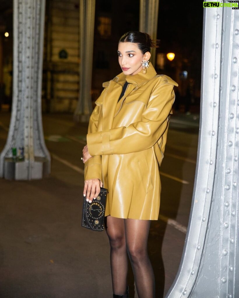 Juhi Godambe Instagram - Night in Paris with @louboutinworld ❤️ . . Wearing @normakamali @revolve Earrings @amamajewels Bag & Shoes @louboutinworld #jginparis