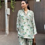 Juhi Godambe Instagram - Anytime I’m able to sneak a coffee break, I’m taking it 👀🤌🏼☕️ . . Wearing @arabellaaofficial