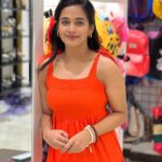 Kaavya Arivumani Instagram - Orange mittai 🍊 #kaavya#kaavyaarivumani