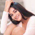 Kaavya Arivumani Instagram - Main character line!🖤🌸 @sathyaphotography3 #kaavya#kaavyaarivumani #instagram #instalike #india #cinema#kollywood