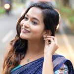 Kaavya Arivumani Instagram - நீ நிஜம் தானா இல்லை நிழல் தானா பதில் கேட்கிறேன் கிடைக்காதா?🫶🏻 Cute silver earring :@dasya.in @dhanush__photography @jeevya_makeoverartistry @ever_green_fashion . #kaavya#kaavyaarivumani