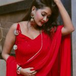 Kanchi Singh Instagram - You in the mood for some red?