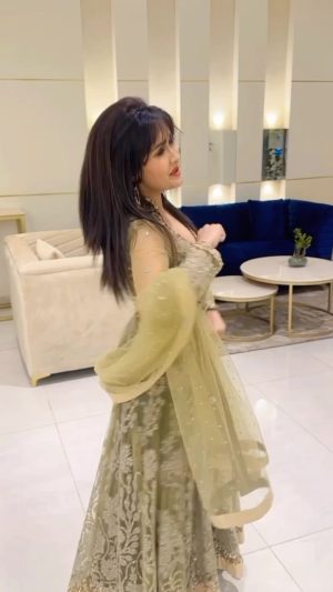 Kanchi Singh Instagram - Just like that 🥰 
.
.
#reel#reelindia#reelitfeelit❤️❤️ ##reelsinstagram