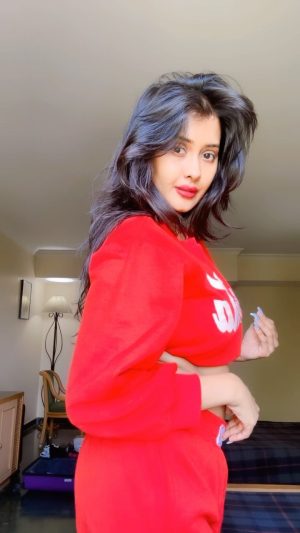 Kanchi Singh Instagram - ✌🏻 #reel #reelinstgramvideo❤️❤️ #reeditfeelit #loveit #reelindia