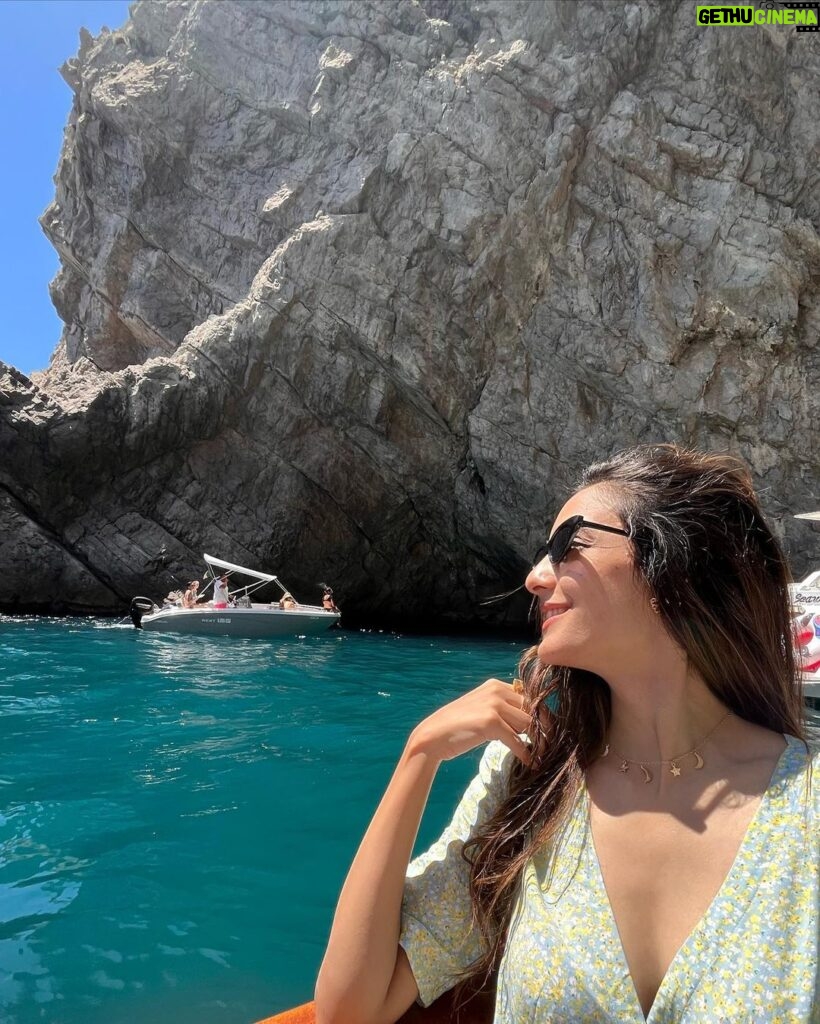 Kanikka Kapur Instagram - Ciao Capri! 🌊 Capri, Italy
