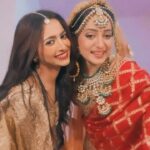 Karishma Sawant Instagram - Maaan ja ve 🥺🫣 #reelkarofeelkaro #reelitfeelit #reelsvideo #reelsindia #trendingreels #chittiyaankalaiyaan #yrkkh❤ #yrkkhepisodes #tvshow #exploremore #dance #bloopers #dancereels #actorslife