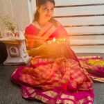 Karunya Ram Instagram - May this festival of light bring u all more joy and prosperity… happy Deepawali everyone… 🩷❤️🫶🏼✨💥 : : #karunyaram