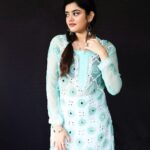 Ketaki Kulkarni Instagram - feeling blue 🩵✨🦋 Wearing @behkiiofficial Makeup and hair @glamorous_vanshikajain Captured by @the.redframe_ Edited by @sk__sunny_007 #ketakikulkarni #chikankari #kurti #indian #indianwears