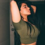 Ketika Sharma Instagram - It’s Full Moon tonight 🌑✨ 📸- @pranav.foto #portrait #month #end