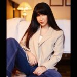 KhanZaadi Instagram - You are on my side or on my way. Choose wisely! Captured by @asphotography_official #photography #portraitphotography #portrait #fashion #fashionstyle #fashionphotography
