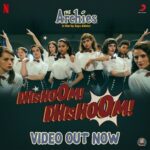 Khushi Kapoor Instagram – Get your red lips on 💋
Dhishoom Dhishoom out now🥊
#redlipsandrollerskates💋🛼

@zoieakhtar @reemakagti1 @tigerbabyofficial @ArchieComics @graphicindia @netflix_in @sonymusicindia @dotandthesyllables #AgastyaNanda @mihirahuja_ @suhanakhan2 @vedangraina @yuvrajmenda @shankar.mahadevan @ehsaan @loymendonsaofficial @shankarehsaanloy @jaduakhtar @angaddevsingh1 @kartikshah14 @ganeshhhegde @thearchiesonnetflix @netflixgolden @netflix