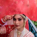 Krishna Mukherjee Instagram - Bachpan se na Mujhe Shaadi karne ka Bada shauk tha by god 🤪 MUA - @sakshigupta_makeup_studio Styleby- @stylebysugandhasood Jewellery- @madhubanbymanubhai Captured by - @israniphotography For Making it happen - @diapers_and_lipsticks
