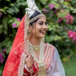 Krishna Mukherjee Instagram - Bachpan se na Mujhe Shaadi karne ka Bada shauk tha by god 🤪 MUA - @sakshigupta_makeup_studio Styleby- @stylebysugandhasood Jewellery- @madhubanbymanubhai Captured by - @israniphotography For Making it happen - @diapers_and_lipsticks
